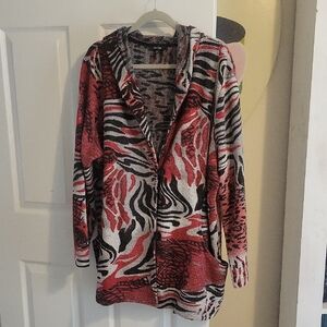 Mirror Image Womans 2X Hooded Cardigan with Red Blk Print deep pockets 2 button